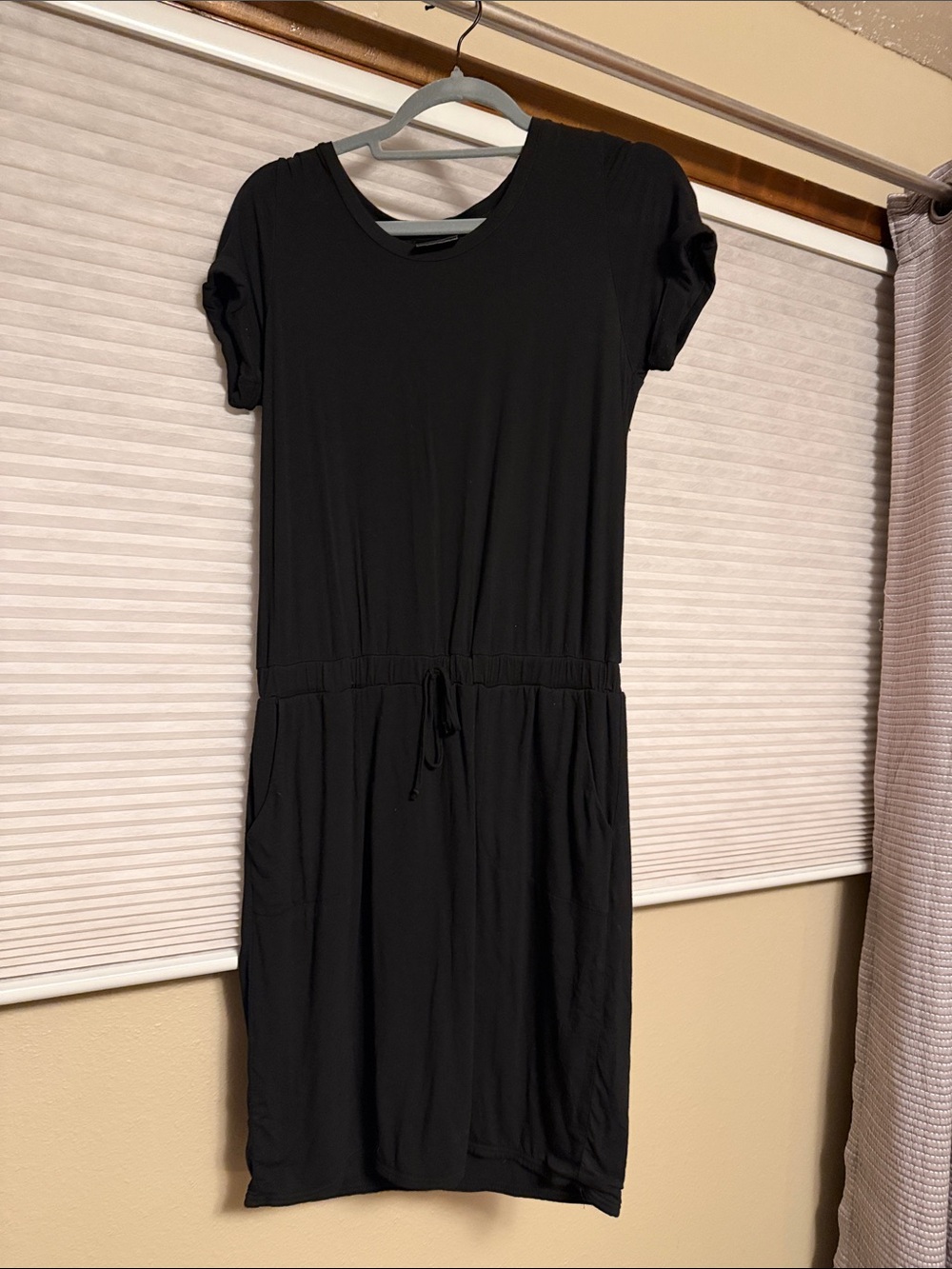 32 Degrees Black Short-Sleeve Midi Dress with Drawstring Waist